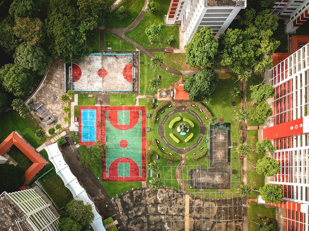Découvrez le charme de Fort Canning Park à Singapour