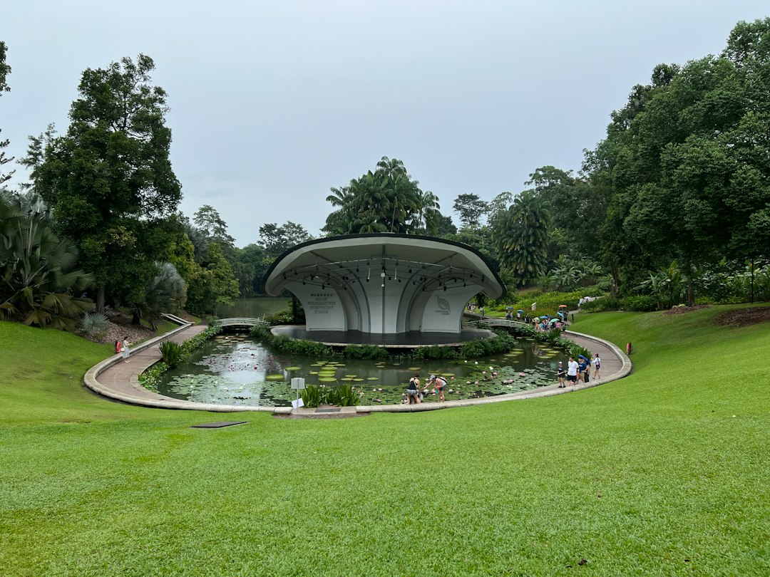 Découvrez le charme de Fort Canning Park à Singapour | Secret World Trip Planner