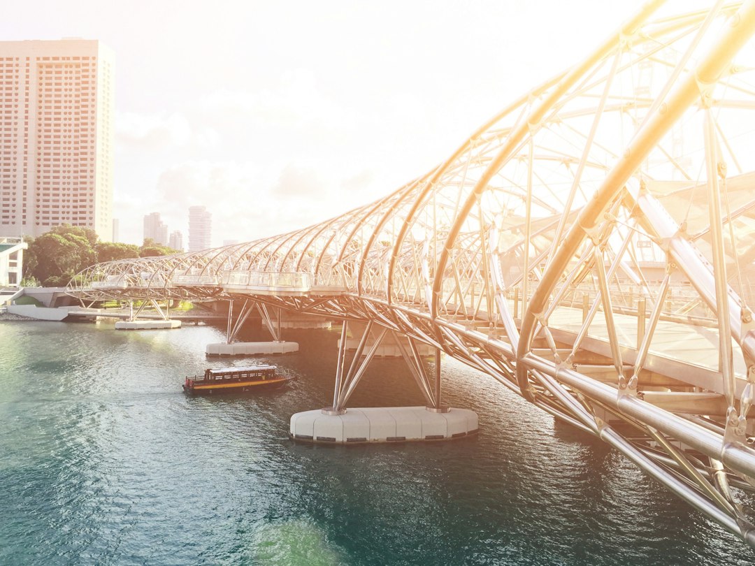 Le Pont Helix : Voyage vers le Futur de Singapour