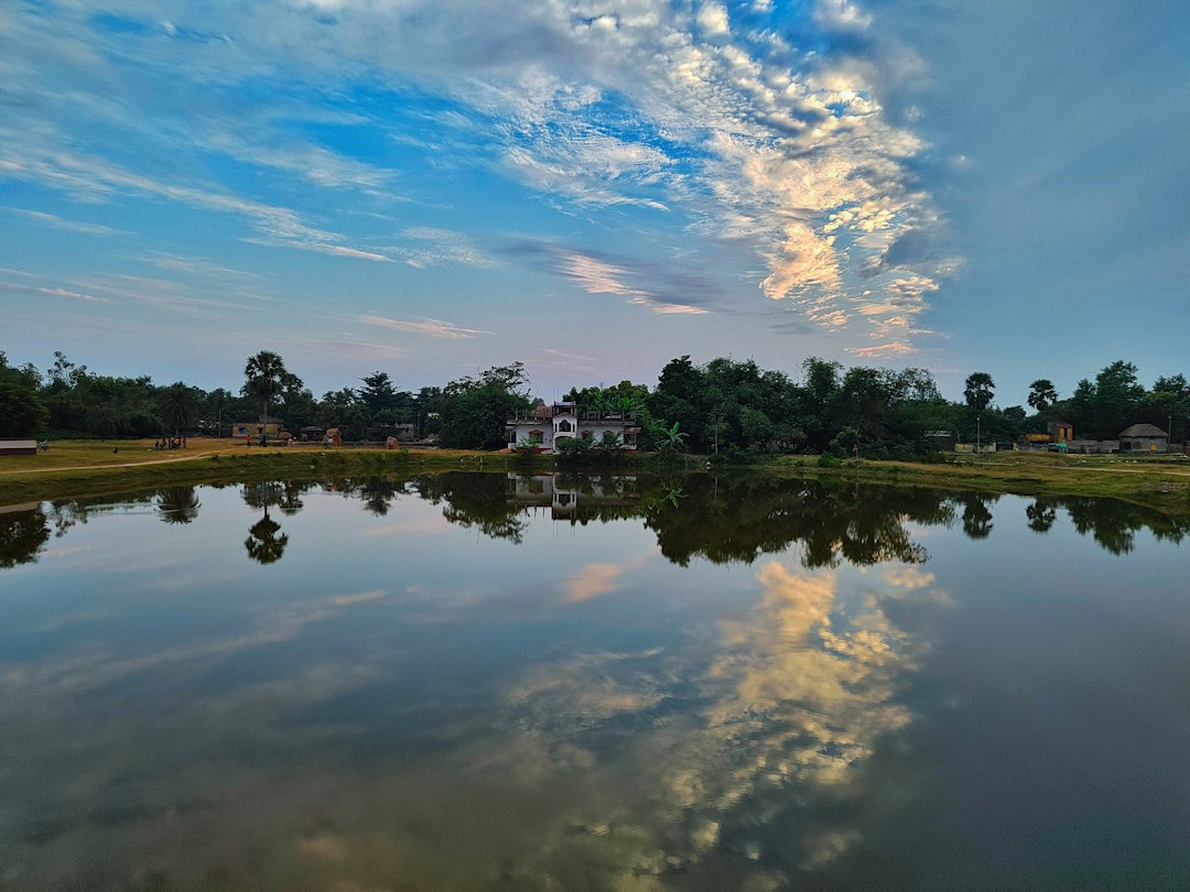 Reflecting Pond di Angkor Wat: magia al tramonto - Reflecting Pond | Secret World Trip Planner