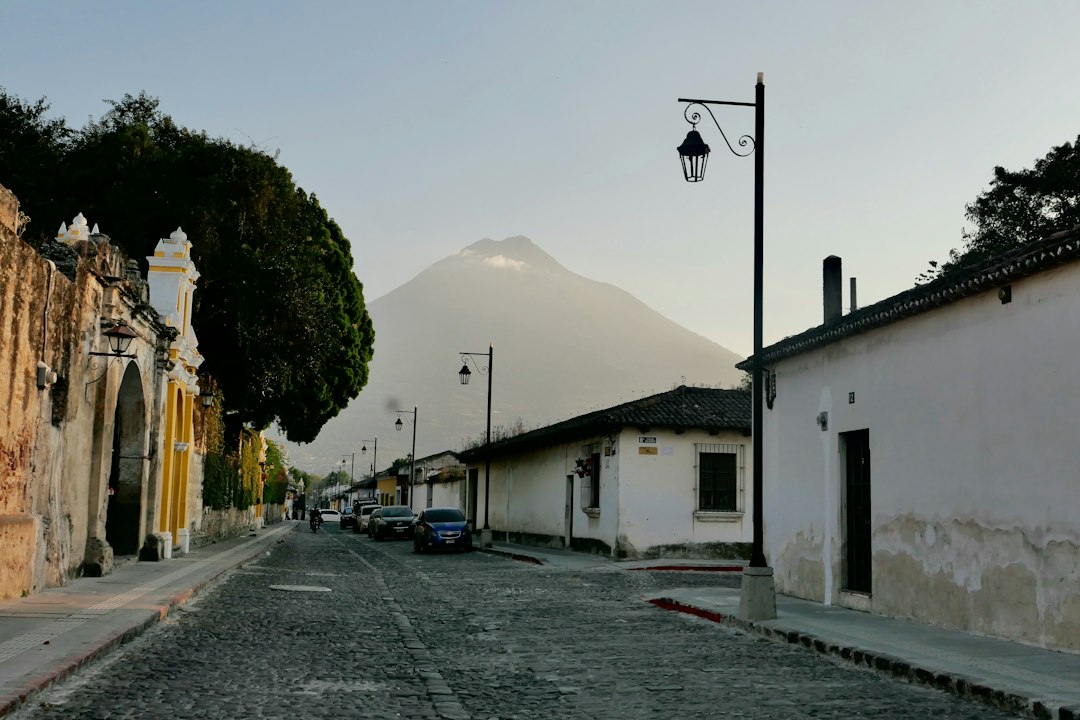 Cerro de La Cruz: tramonti su Antigua Guatemala - H779+P7H | Secret World Trip Planner