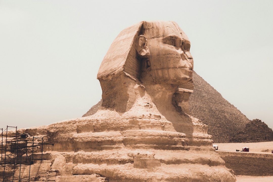 Alla scoperta di Al-Sherbiny: un viaggio nella cultura egiziana - Al Manteqah Ath Thamenah | Secret World Trip Planner