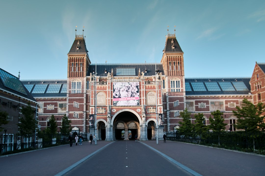 Museo Nacional de Etnología en Leiden: guía de visita - Steenstraat 1B | Secret World Trip Planner