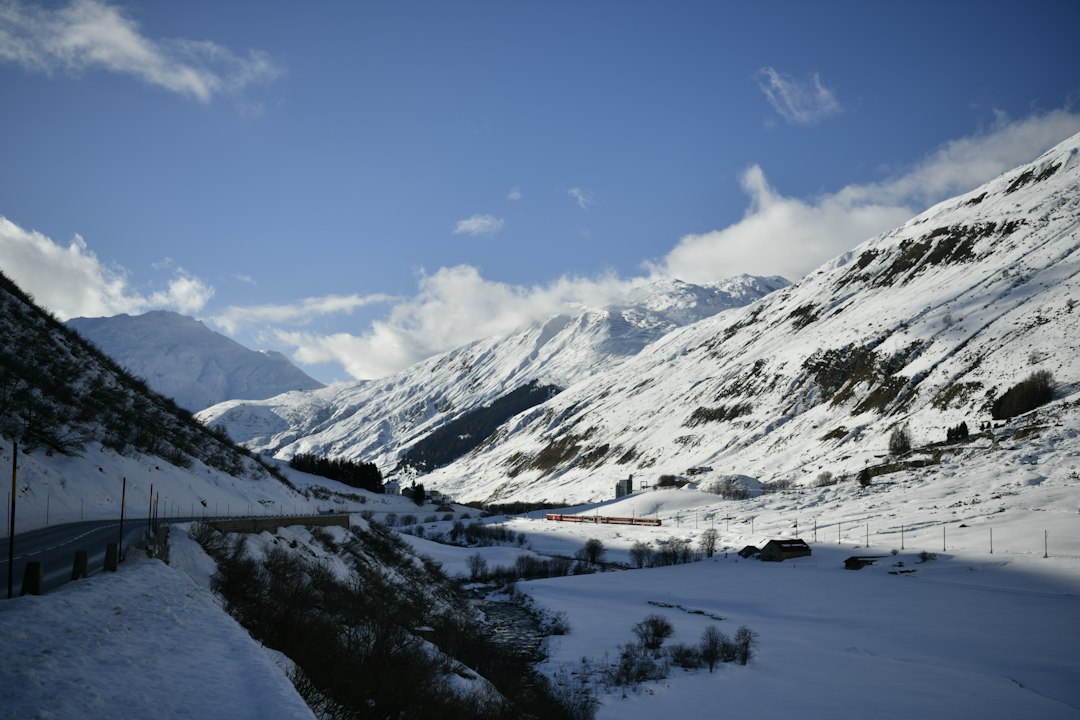 Ponte del Diavolo ad Andermatt: leggenda alpina - Gotthardstrasse | Secret World Trip Planner