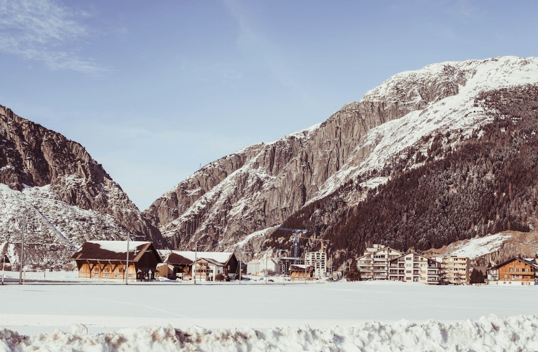 Teufelsbrücke in Andermatt: Alpenlegende - Gotthardstrasse | Secret World Trip Planner