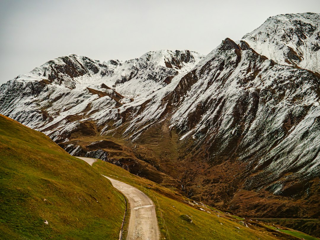 Teufelsbrücke in Andermatt: Alpenlegende - Gotthardstrasse | Secret World Trip Planner