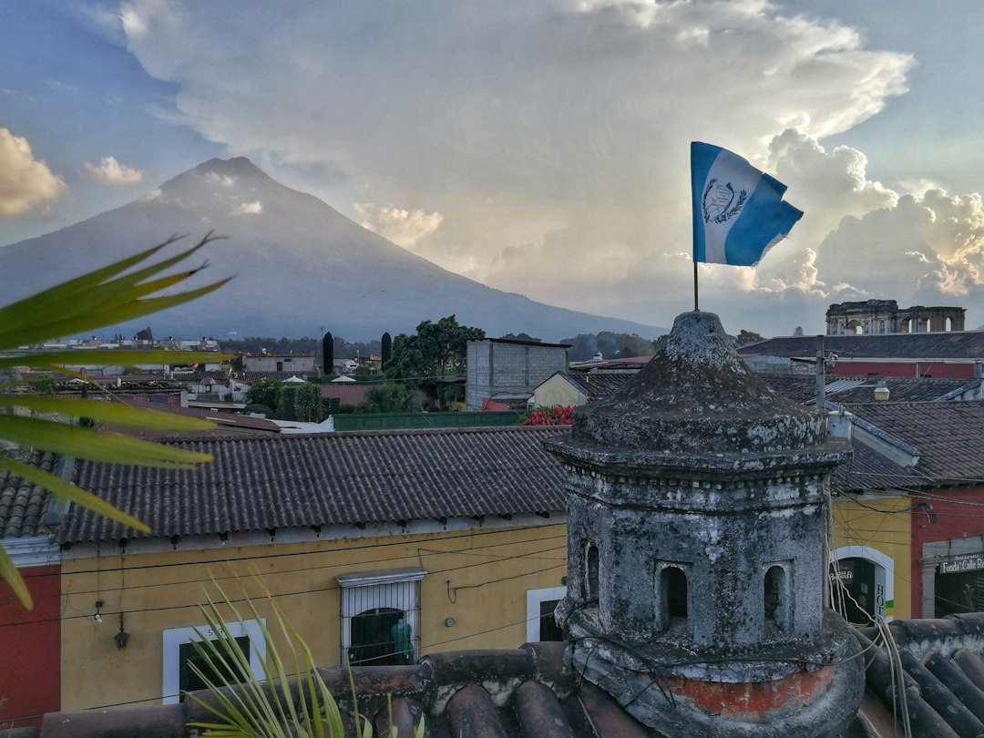 Palacio de los Capitanes: Koloniales Barock in Antigua - 5a Calle Poniente | Secret World Trip Planner