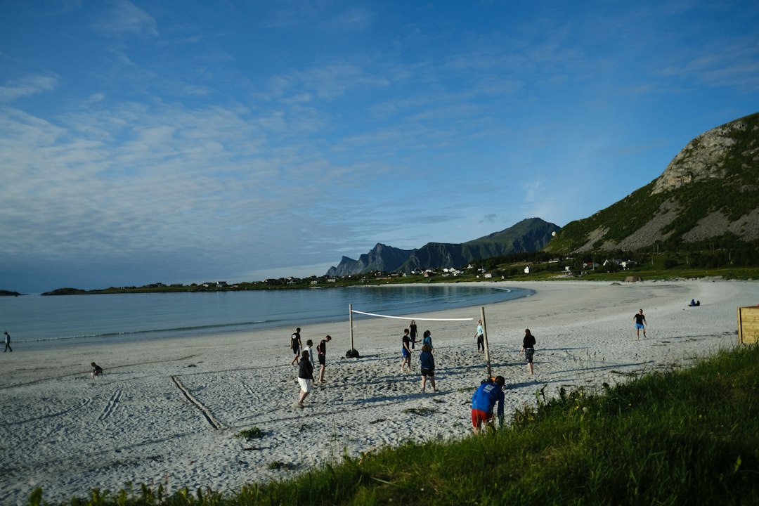Ramberg Strand: Die arktische Perle der Lofoten — Flakstadveien 371