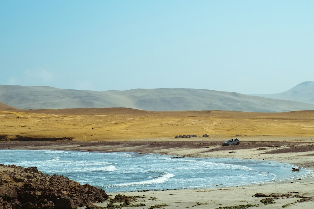 Playa Roja Paracas: Die rote Strandperle Perus - El Chaco | Secret World Trip Planner