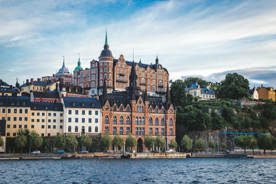 Skogskyrkogården: il cimitero-foresta di Stoccolma - Sockenvägen | Secret World Trip Planner