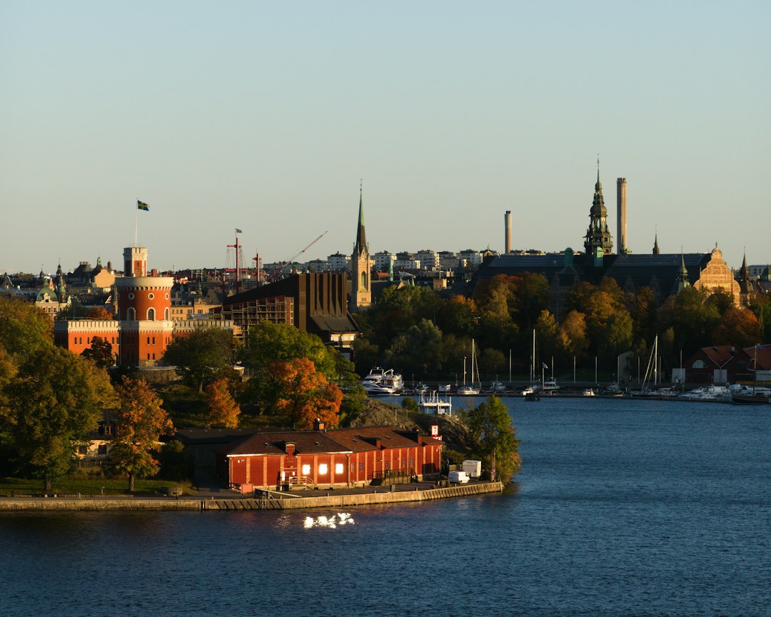 Skogskyrkogården: el cementerio-bosque de Estocolmo - Sockenvägen | Secret World Trip Planner