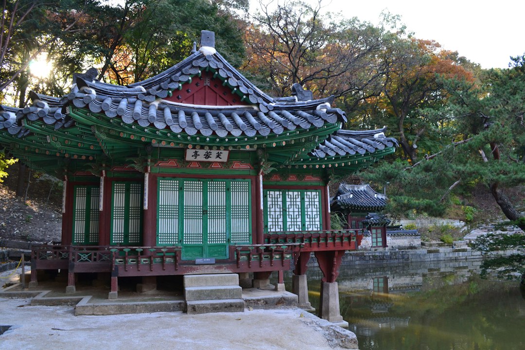 Huwon: The Secret Garden of Changdeokgung Palace - Seoul | Secret World Trip Planner
