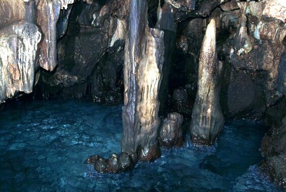 La Cueva de la Plata en el Cabo Palinuro - Palinuro | Secret World Trip Planner