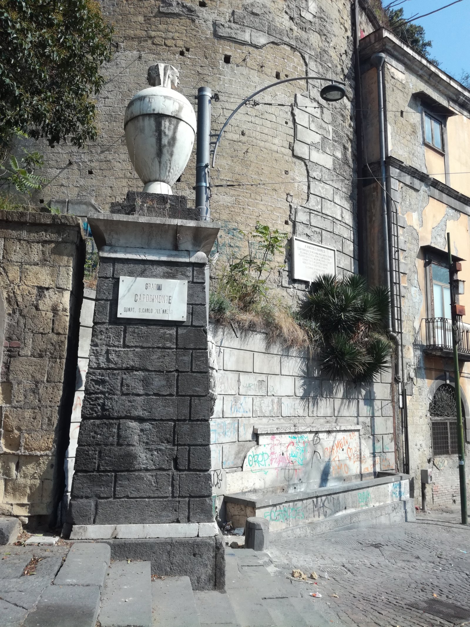 Vodnjak Kapodimonta - Napoli | Secret World Trip Planner