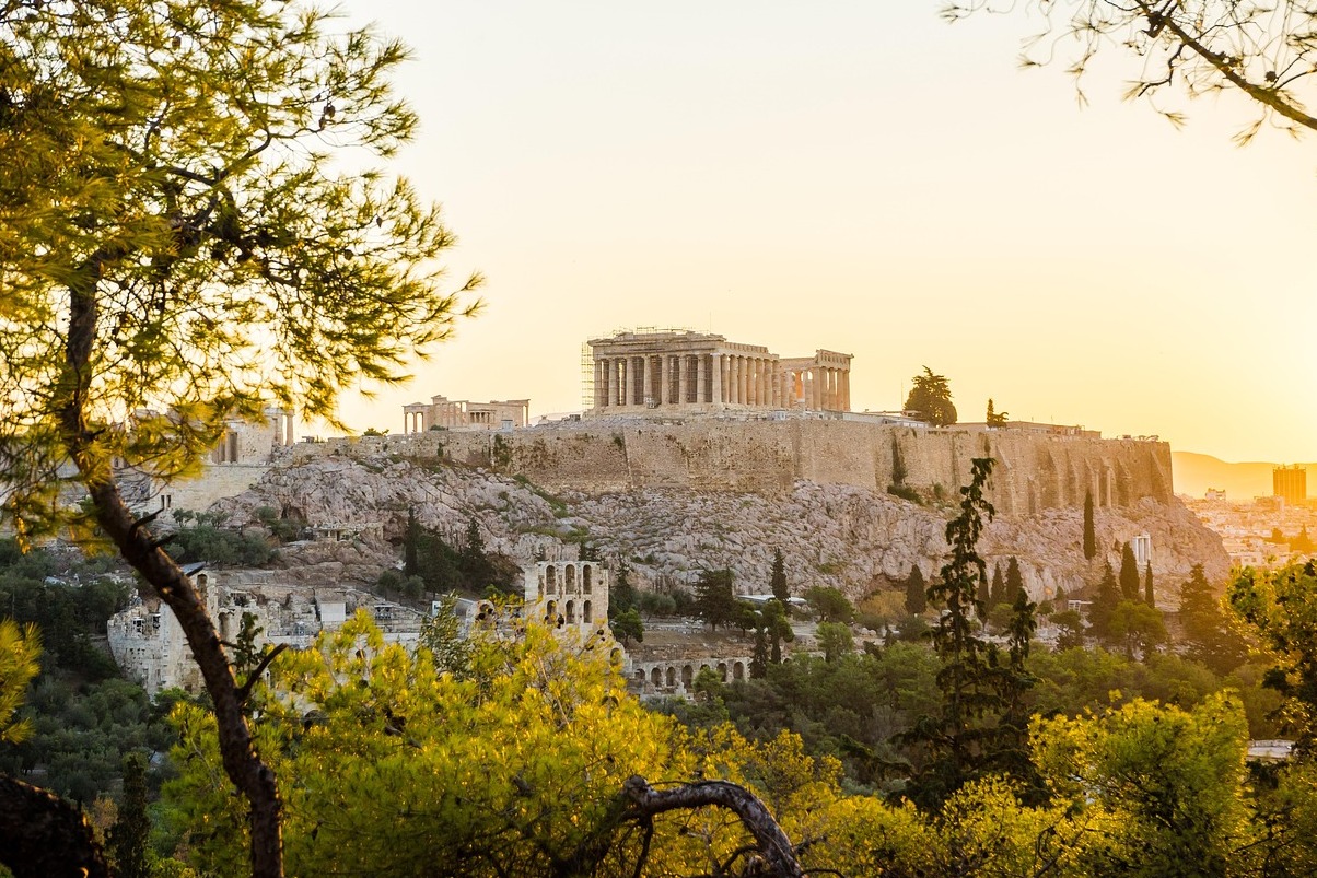 Athens and the stunning Acropolis - Atene | Secret World Trip Planner