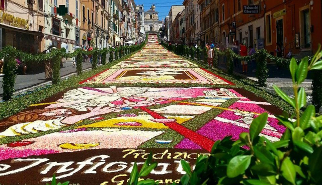 ఇన్ఫియోరాటా ఆఫ్ జెంజనో - Genzano di Roma | Secret World Trip Planner