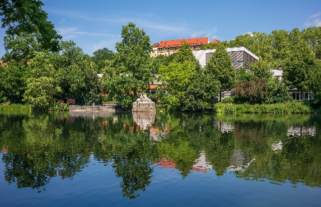 উদ্ভিদ হ্রদ - Tübingen | Secret World Trip Planner