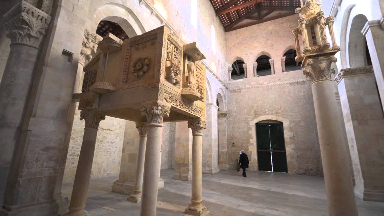 Abadia de San Clemente a Casauria - San Clemente | Secret World Trip Planner