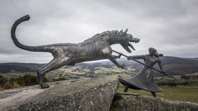 Denkmal der Gevaudan-Bestie - Auvers | Secret World Trip Planner