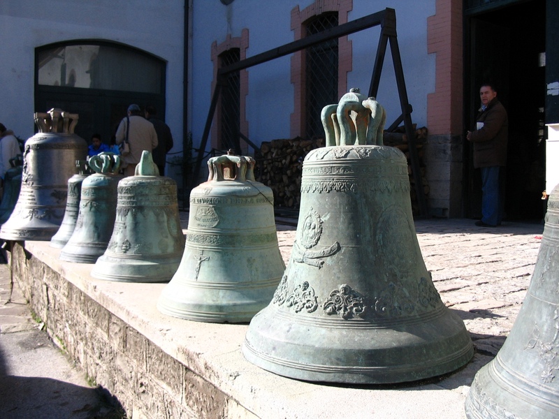 Marinelli burdinola - Agnone | Secret World Trip Planner