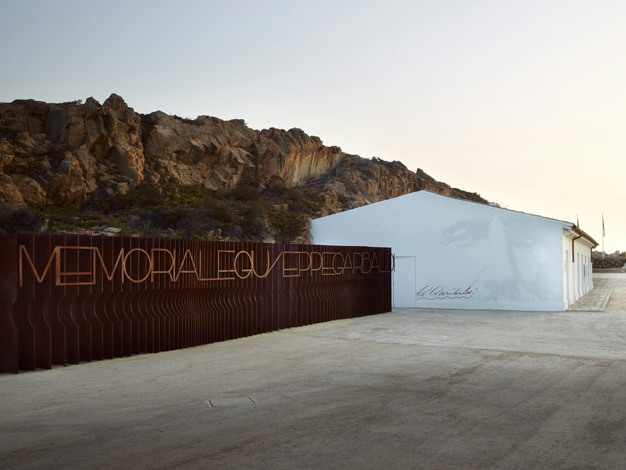 Caprera y el Memorial de Giuseppe Garibaldi - Str. Cala Garibaldi -Arbuticci | Secret World Trip Planner