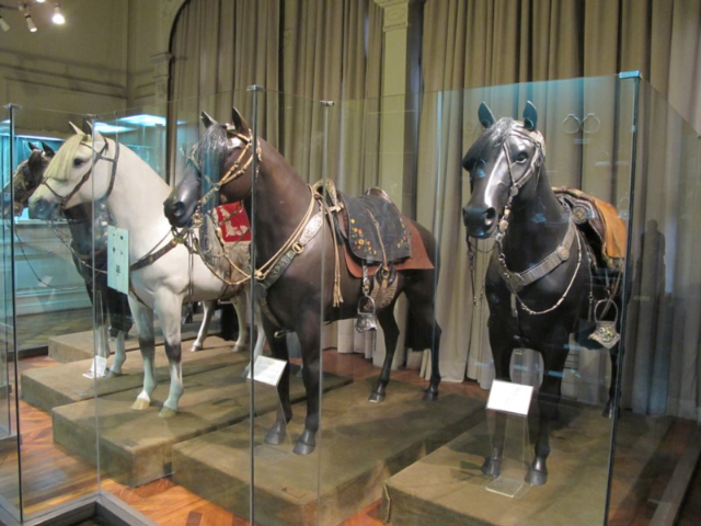 Museo del Gaucho ve Para Birimi - Palacio Heber Jackson - Montevideo | Secret World Trip Planner
