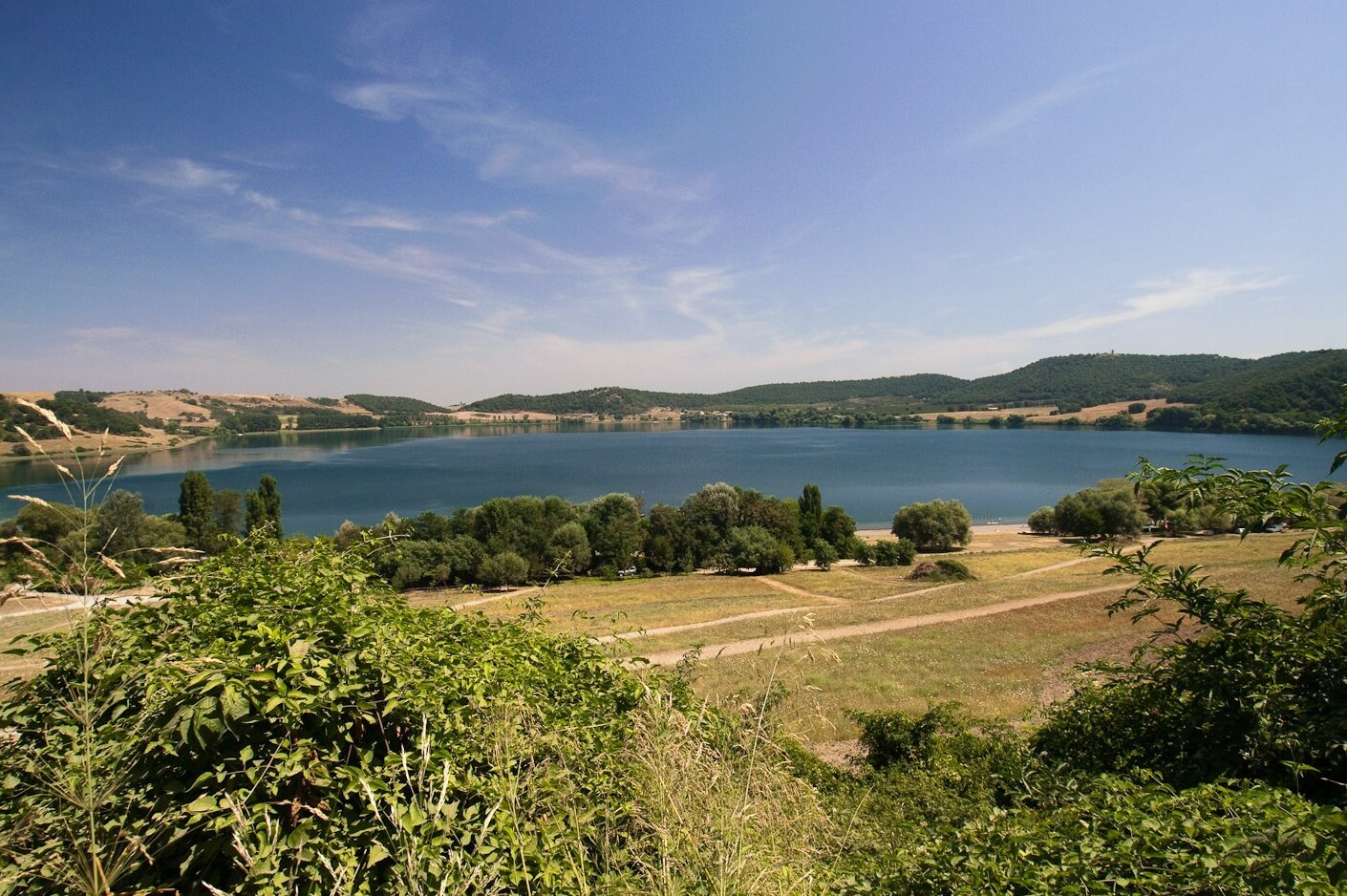El lago Martignano, una joya a pocos kilómetros de Roma - Lago di Martignano | Secret World Trip Planner