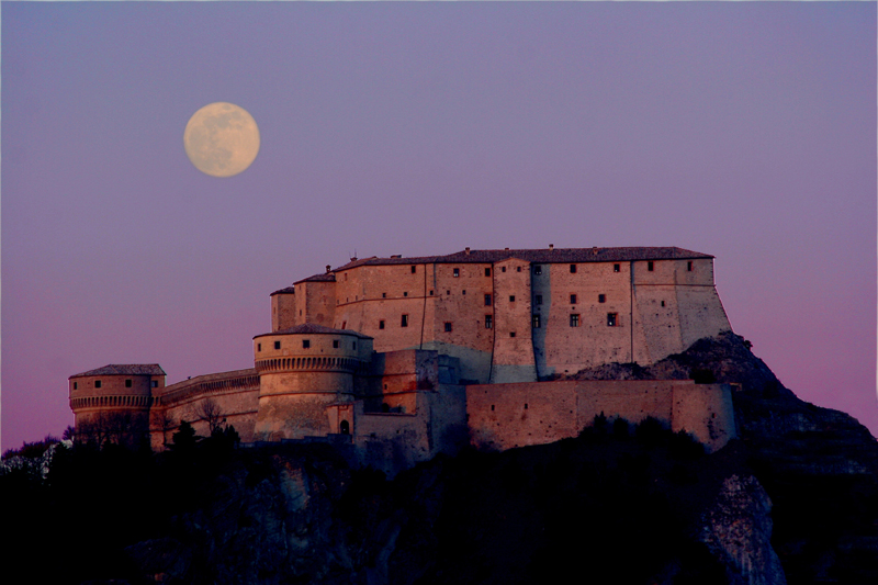 San Leo začarano selo - San Leo | Secret World Trip Planner