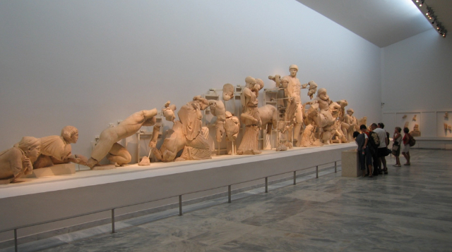 Musée archéologique d'Olympie - Archaia Olympia | Secret World Trip Planner