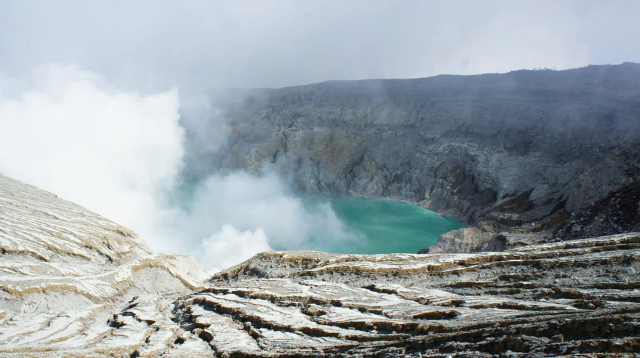 Kawah Putih, der weiße Krater - Bandung Regency | Secret World Trip Planner