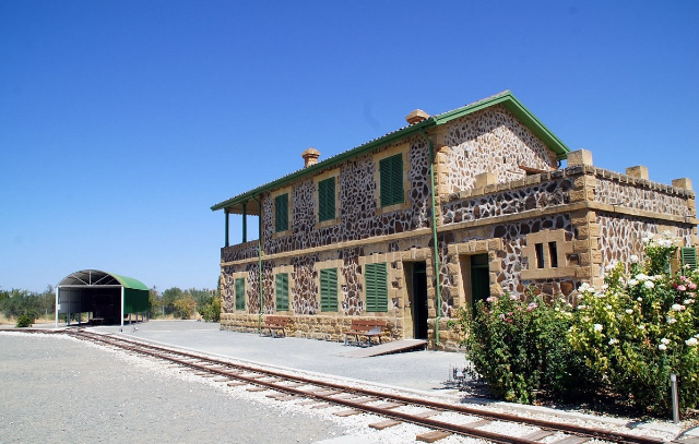 Musée des chemins de fer chypriotes - Evrychou | Secret World Trip Planner