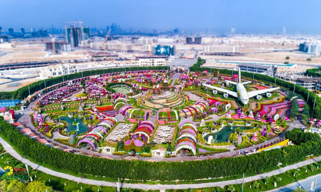Dubay bog'i porlashi - Dubai | Secret World Trip Planner
