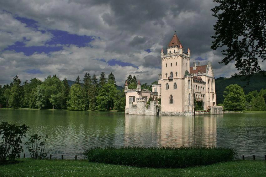 قصر أنيف - Anif Palace | Secret World Trip Planner
