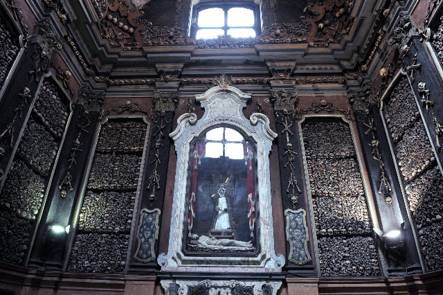 संजय दत्तचे - Milano | Secret World Trip Planner