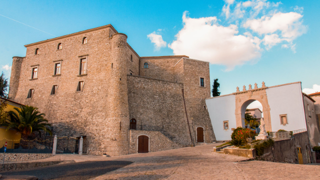 Fshati Montemiletto - Montemiletto | Secret World Trip Planner