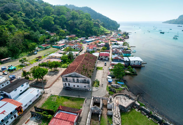 Puerto de Colón - Colón | Secret World Trip Planner