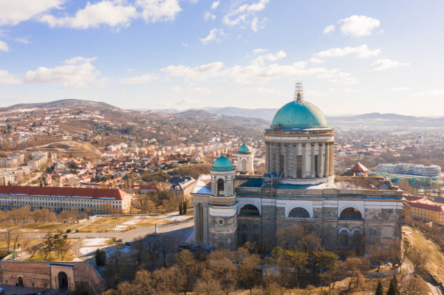 Basilique d'Esztergom - Esztergom | Secret World Trip Planner