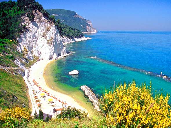 Promontorium Conero - Monte Conero | Secret World Trip Planner