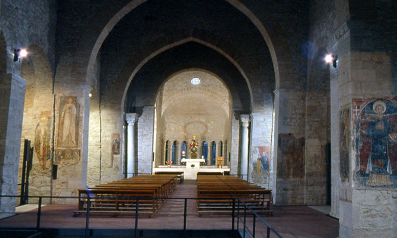 Abadía de la Santísima Trinidad de Venosa - Venosa | Secret World Trip Planner