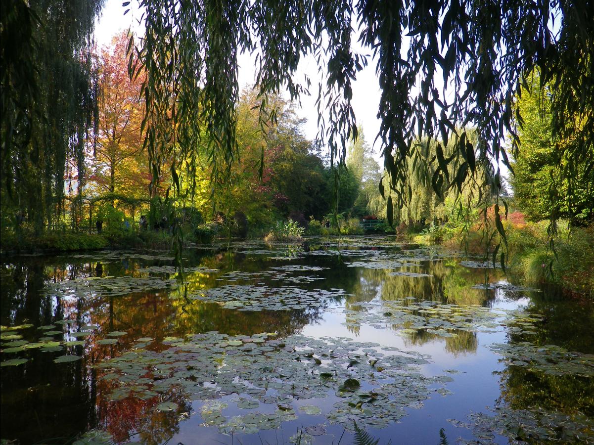 Rumah Claude Monet di Giverny - Giverny | Secret World Trip Planner