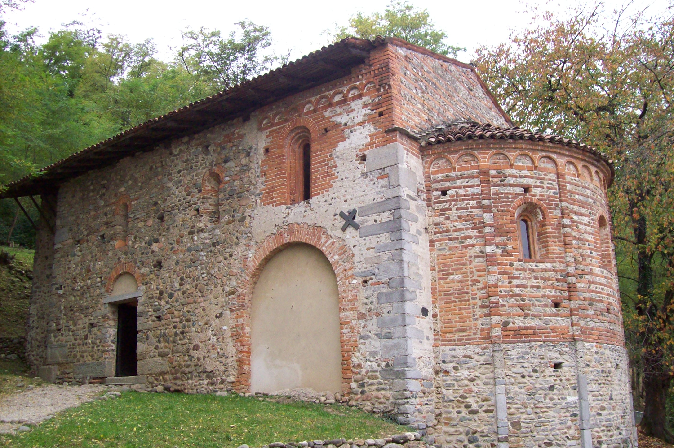 Mosteiro de Turfa - Torba | Secret World Trip Planner