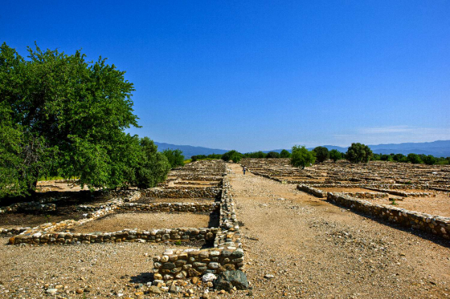  Yacimiento arqueológico de Olynthos — Olynthus