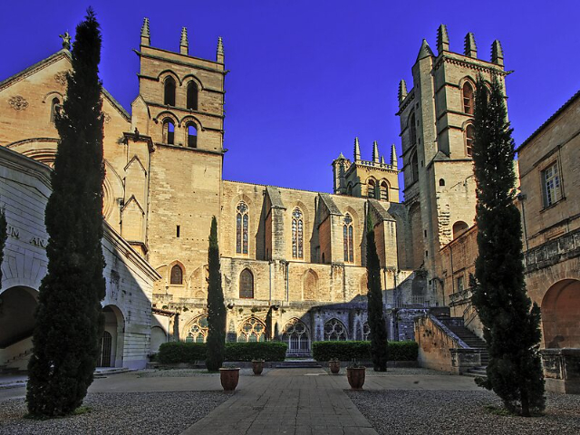 மாண்ட்பெல்லியர் கதீட்ரல் - Montpellier | Secret World Trip Planner