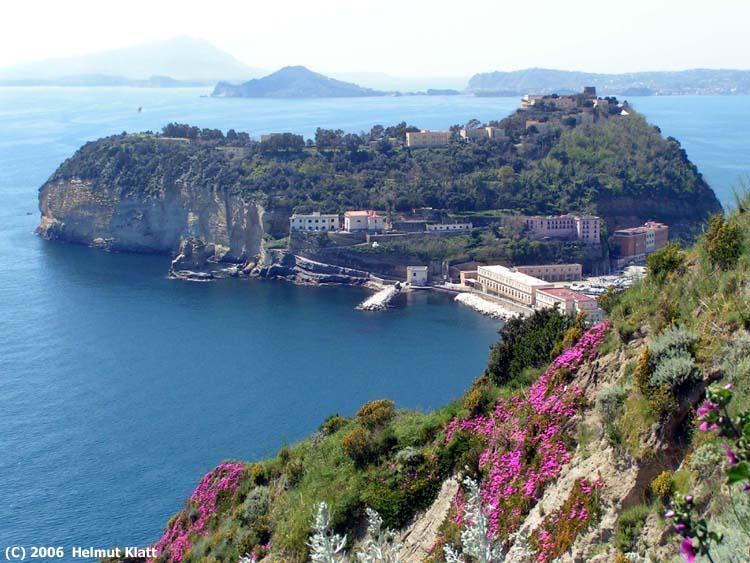 விர்ஜிலியானோ அல்லது நினைவு பூங்கா - Napoli | Secret World Trip Planner