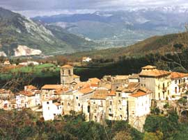 コンカ・デッラ・カンパーニャの滝 - Conca della Campania | Secret World Trip Planner