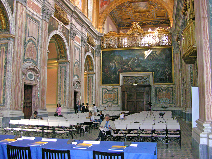 சாண்டி மார்செலினோ இ ஃபெஸ்டோ தேவாலயம் - Napoli | Secret World Trip Planner