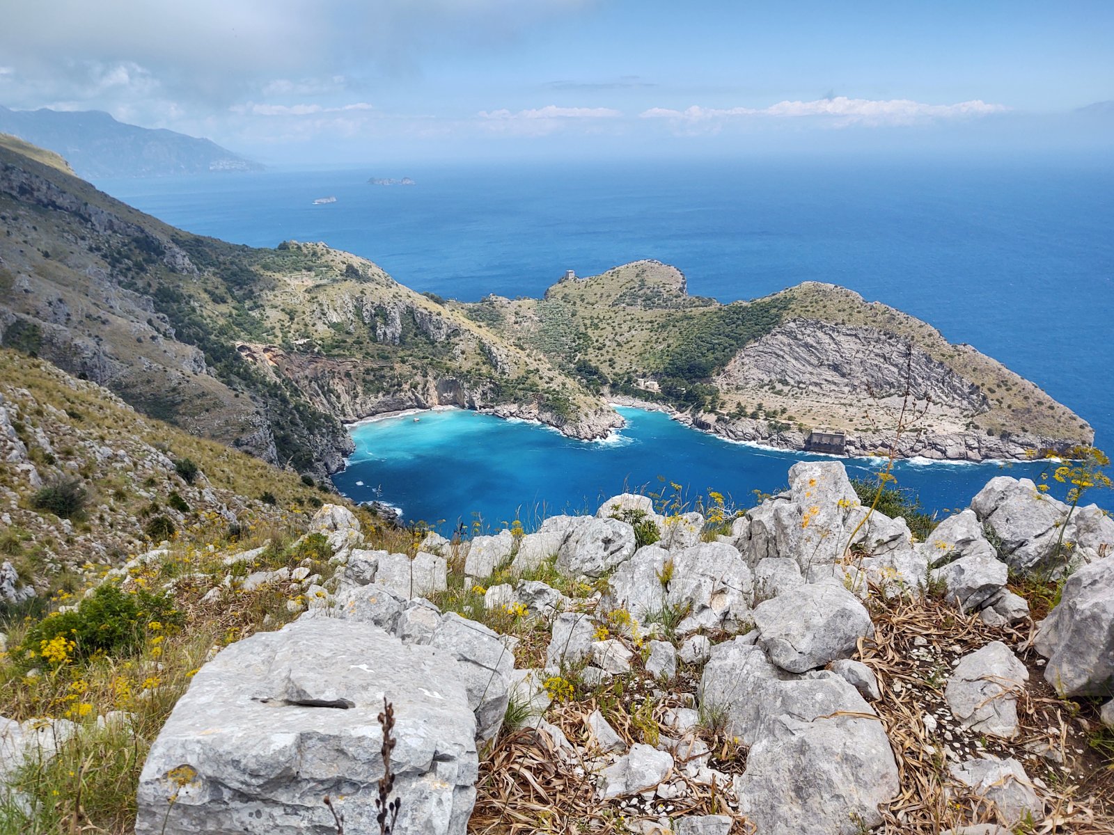 خلیج کی Ieranto  - Area naturale marina protetta Punta Campanella | Secret World Trip Planner