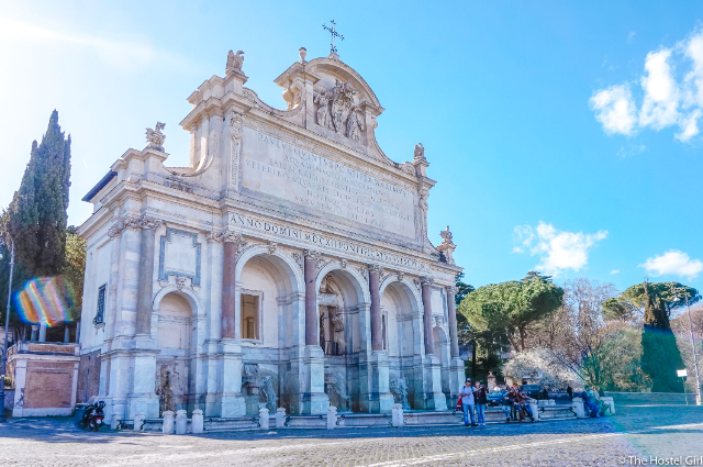 น้ำพุอควาปาโอลา - Roma | Secret World Trip Planner