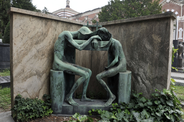 Adolfo Wildt dan Monumen Bistoletti - Milano | Secret World Trip Planner