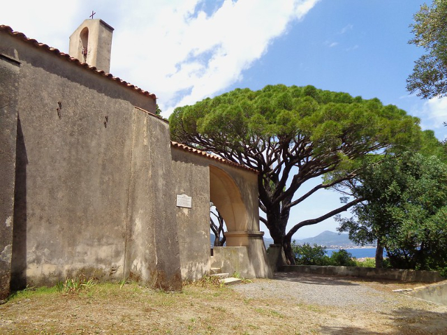 Saint Anne's Chapel - Saint-Tropez | Secret World Trip Planner